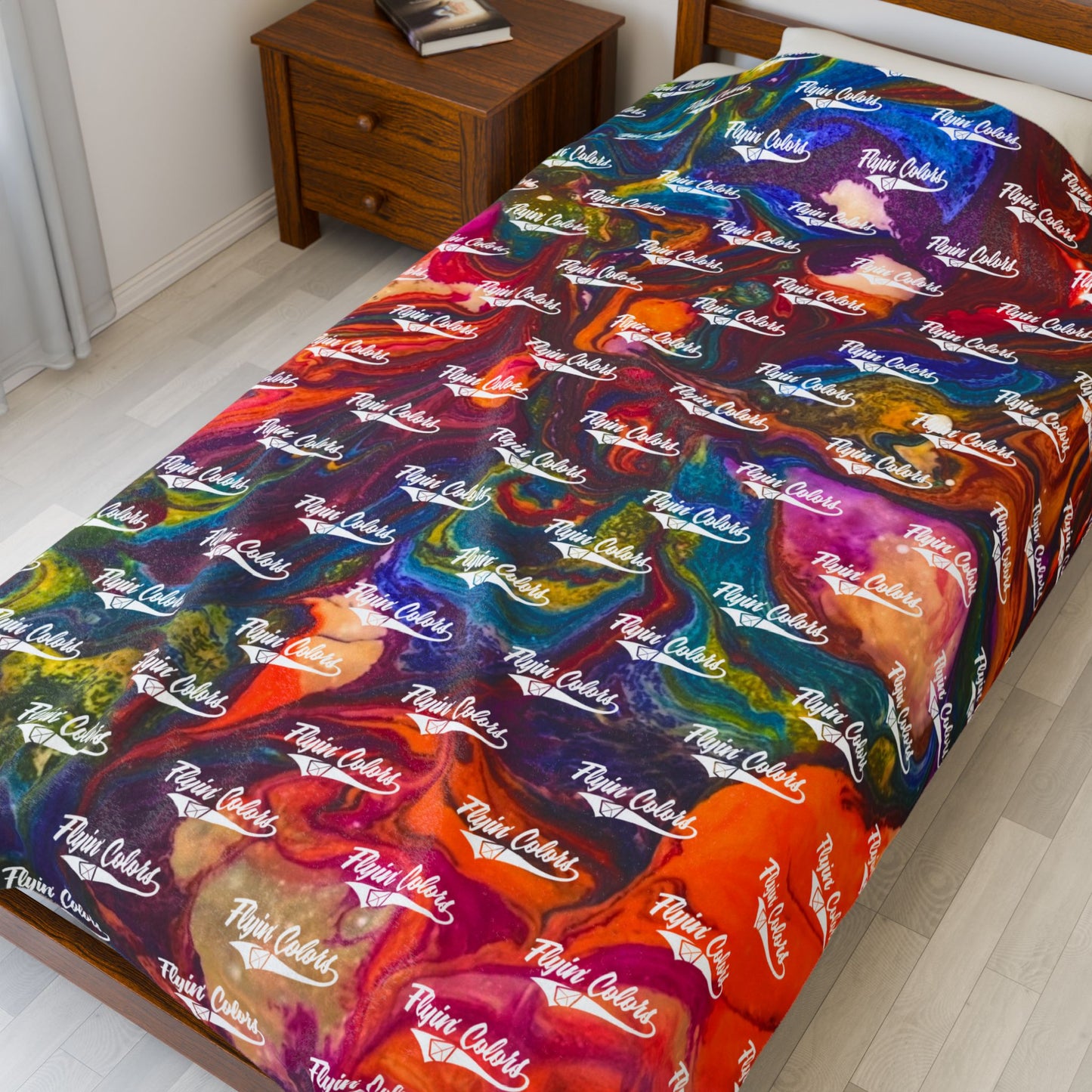 Flyin Colors Velveteen Plush Blanket with FlyinColors Dyed Disc Image